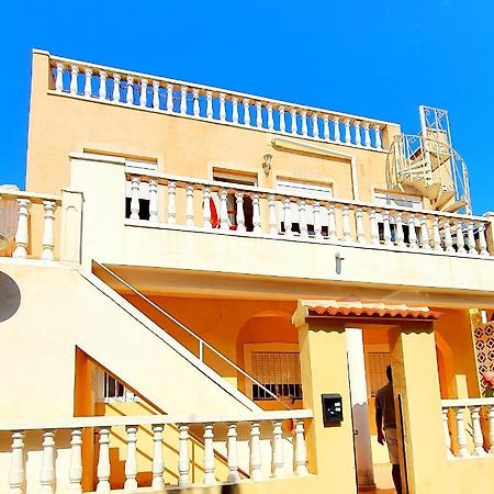 Holiday Apartment In La Marina Alicante Exterior photo